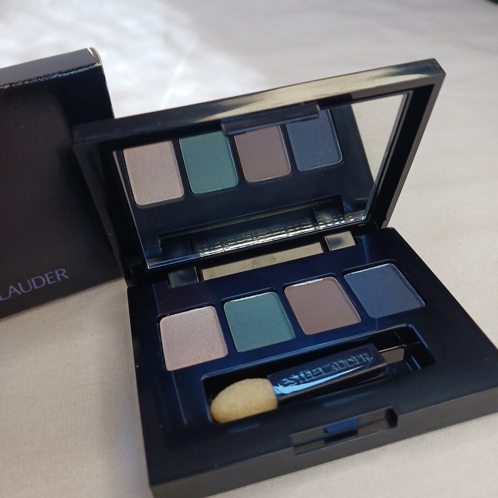 Estee Lauder Eyeshadow Quad Teal Petal Travel Size